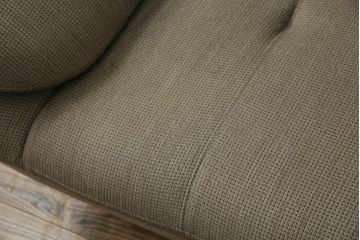 中古　カリモク家具(karimoku)　UT83モデル　落ち着いた空間づくりにおすすめの2Pソファ(2人掛けソファ、二人掛けソファ)(定価約26万円)(R-082477)