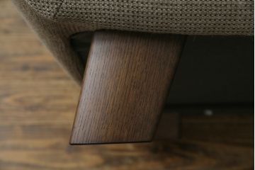 中古　カリモク家具(karimoku)　UT83モデル　落ち着いた空間づくりにおすすめの2Pソファ(2人掛けソファ、二人掛けソファ)(定価約26万円)(R-082477)