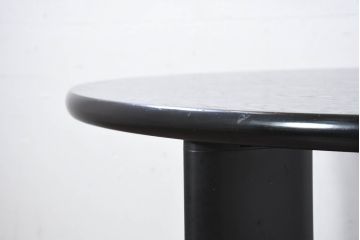 中古　希少な廃番品!!　arflex(アルフレックス)　STATION 2(ステーション 2)　モダンデザインが魅力のダイニングテーブル(ラウンドテーブル、センターテーブル、リビングテーブル、丸テーブル)(定価約26万円)(R-082479)