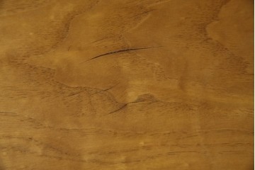 中古　希少!!　沖縄　流線木工　工房 島変木(とうへんぼく)　屋宜政廣(やぎまさひろ)作　赤木材使用　温かみ感じる丸みを帯びた小供用ベンチ　定価約7万円　(R-082485)