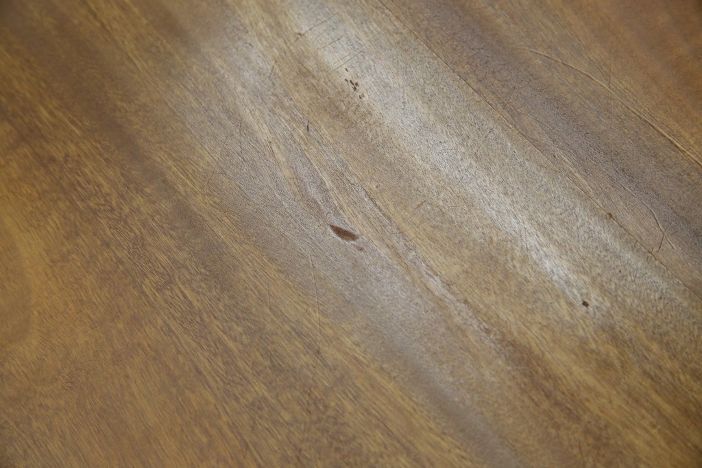 中古　工房 島変木(とうへんぼく)　温かみ感じる丸みを帯びたかわいらしいデザインのカウンターチェア(カウンターツール、ハイスツール、板座チェア、イス、椅子)(定価約30万円)(R-082486)