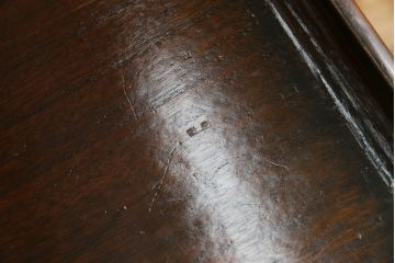 中古　アジア民芸家具　アジアンな雰囲気を高める小振りなサイドキャビネット(李朝箪笥、李朝タンス、小物収納、収納棚、戸棚、飾り棚)(R-082492)