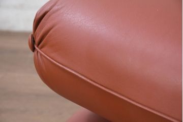 中古　美品　フランス　PRESTIGE(プレステージ)　シックな佇まいの回転式本革オットマン(フットスツール、椅子、イス、レザー)(R-082497)