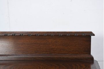 イギリスアンティーク　超美品!!　格式高いソリッド　上品なジャコビアン様式が際立つオーク材製サイドボード(サイドキャビネット、収納棚、戸棚、英国)(R-082498)