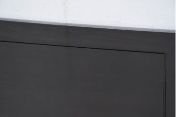 中古　超美品　展示品　縞黒檀(シマコクタン)材　洗練された佇まいが魅力的な座卓(ローテーブル、センターテーブル、リビングテーブル)(定価約70万円)(R-082499)
