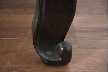 中古　超美品　展示品　縞黒檀(シマコクタン)材　洗練された佇まいが魅力的な座卓(ローテーブル、センターテーブル、リビングテーブル)(定価約70万円)(R-082499)