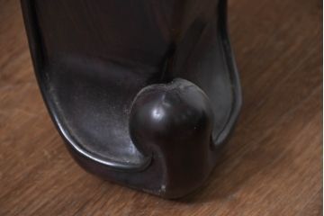 中古　超美品　展示品　縞黒檀(シマコクタン)材　洗練された佇まいが魅力的な座卓(ローテーブル、センターテーブル、リビングテーブル)(定価約70万円)(R-082499)