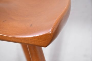中古　美品　横浜クラシック家具　ダニエル(daniel)　Werner(ワーナー)　こだわり抜いた造りが魅力的!座り心地の良いシューメーカーチェア(スツール、椅子、イス、板座チェア、北欧)(R-082502)