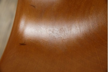 中古　美品　横浜クラシック家具　ダニエル(daniel)とWerner(ワーナー)ダブルネームで製作!　こだわり抜いた造りが魅力的!座り心地の良いシューメーカーチェア　(R-082502)