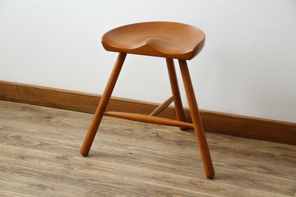 中古　美品　横浜クラシック家具　ダニエル(daniel)とWerner(ワーナー)ダブルネームで製作!　こだわり抜いた造りが魅力的!座り心地の良いシューメーカーチェア　(R-082502)