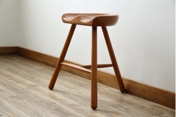 中古　美品　横浜クラシック家具　ダニエル(daniel)とWerner(ワーナー)ダブルネームで製作!　こだわり抜いた造りが魅力的!座り心地の良いシューメーカーチェア　(R-082502)