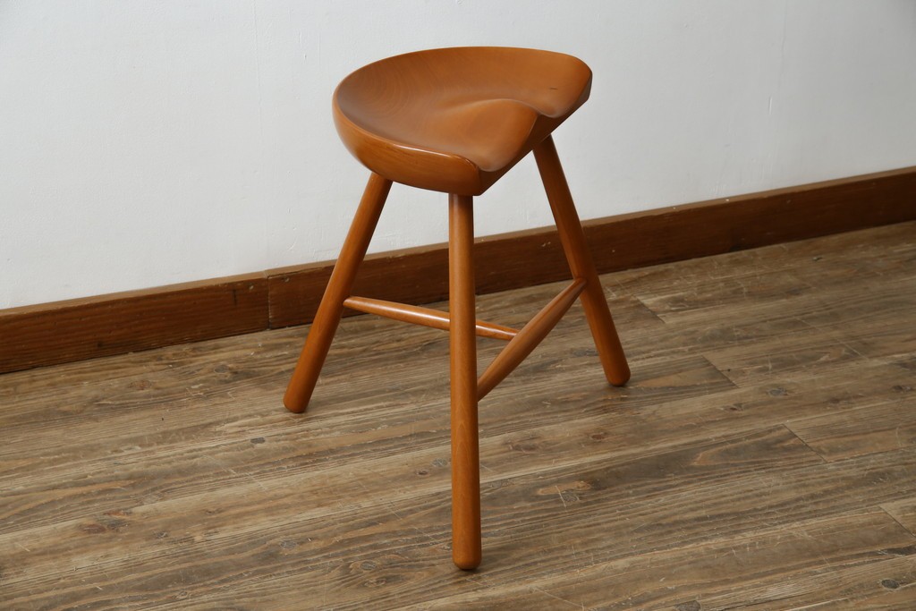 中古　美品　横浜クラシック家具　ダニエル(daniel)とWerner(ワーナー)ダブルネームで製作!　こだわり抜いた造りが魅力的!座り心地の良いシューメーカーチェア　(R-082502)