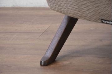 中古　美品!!　カリモク家具(karimoku)　ローバック「ZU16」　ナチュラルモダンな空間を演出する1人掛けソファ(一人掛けソファ、1Pソファ、アームレスチェア)(定価約125000円)(R-082505)