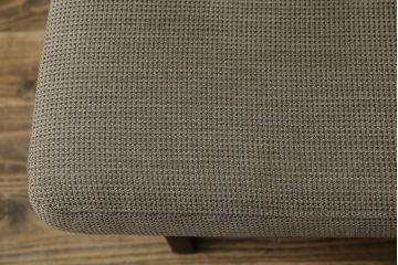 中古　美品!!　カリモク家具(karimoku)　ローバック「ZU16」　ナチュラルモダンな空間を演出する1人掛けソファ(一人掛けソファ、1Pソファ、アームレスチェア)(定価約125000円)(R-082505)