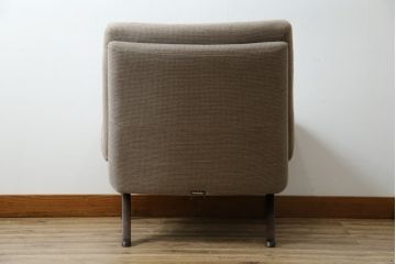 中古　美品!!　カリモク家具(karimoku)　ローバック「ZU16」　ナチュラルモダンな空間を演出する1人掛けソファ(一人掛けソファ、1Pソファ、アームレスチェア)(定価約125000円)(R-082505)