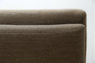 中古　美品!!　カリモク家具(karimoku)　ローバック「ZU16」　ナチュラルモダンな空間を演出する1人掛けソファ(一人掛けソファ、1Pソファ、アームレスチェア)(定価約125000円)(R-082505)