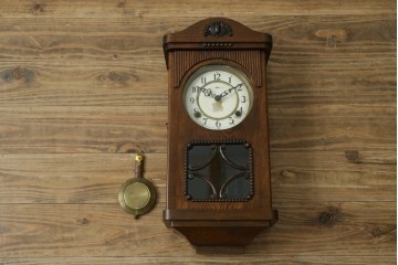 アンティーク時計　希少デザイン　大正から昭和初期　Opal(オパル)　均整の取れた装飾が上品な振り子時計　(R-082545)