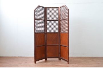 中古　美品　カントリーハウス　秋山木工(職人堅木)　組子細工が美しい3連パーテーション(衝立て、つい立て、間仕切り、折り畳み)(R-082548)