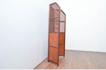 中古　美品　カントリーハウス　秋山木工(職人堅木)　組子細工が美しい3連パーテーション(衝立て、つい立て、間仕切り、折り畳み)(R-082548)