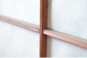 和製アンティーク　腰板欅(ケヤキ)材　どこか懐かしい雰囲気を醸し出す裏障子付き格子戸4枚セット(引き戸、ガラス帯戸、障子戸)(R-082549)