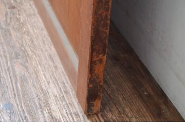 アンティーク建具　経年によって増した味わいが魅力の大きな格子帯戸1枚(引き戸、板戸、格子帯戸、障子戸)(R-082550)