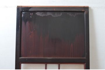 アンティーク建具　赤みがかった色合いが上質な和の雰囲気を演出するガラス帯戸1枚(引き戸、板戸)(R-082561)