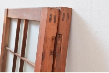 アンティーク建具　どこか懐かしい雰囲気感じるレトロな両開き窓1対2枚セット(扉、ガラス戸、ガラス扉)(R-082563)