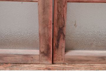 アンティーク建具　大正ロマンな雰囲気を醸し出すダイヤガラス入りの窓2枚セット(ガラス戸、引き戸)(R-082565)