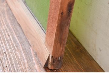 アンティーク建具　レトロな雰囲気が魅力のステンドグラス窓1枚(明り取り、明かり取り、ステンドガラス、ガラス欄間)(R-082569)