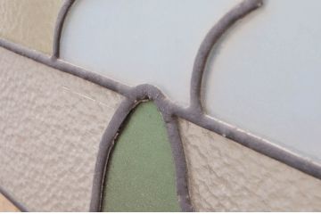 アンティーク建具　レトロな雰囲気が魅力のステンドグラス窓1枚(明り取り、明かり取り、ステンドガラス、ガラス欄間)(R-082570)