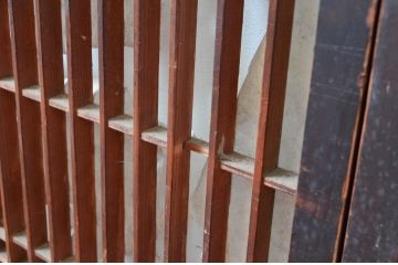 アンティーク建具　シンプルな佇まいが落ち着きのある空間を演出する障子入り書院戸3枚セット(障子戸、窓、引き戸)(R-082572)