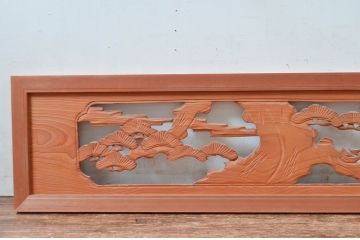 ビンテージ建具　鶴と松の図柄が魅力的な彫刻欄間2枚セット(明かり取り、明り取り、ヴィンテージ)(R-082577)