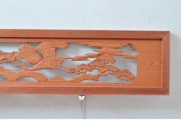 ビンテージ建具　鶴と松の図柄が魅力的な彫刻欄間2枚セット(明かり取り、明り取り、ヴィンテージ)(R-082577)