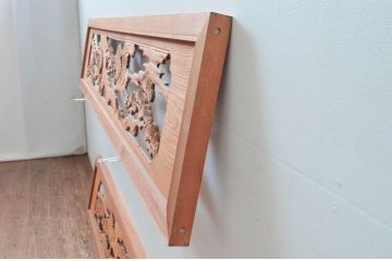 ビンテージ建具　鶴と松の図柄が魅力的な彫刻欄間2枚セット(明かり取り、明り取り、ヴィンテージ)(R-082577)