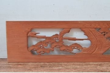ビンテージ建具　鷹(タカ)と松の図柄が和の空間を演出してくれる彫刻欄間2枚セット(明かり取り、明り取り、ヴィンテージ)(R-082578)