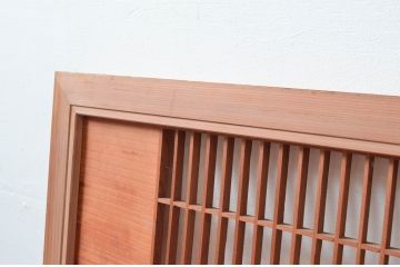 ビンテージ建具　彫刻入り　松竹梅が彫り込まれた縁起の良いデザインが魅力的な組子欄間2枚セット(明り取り、明かり取り、ヴィンテージ)(R-082579)