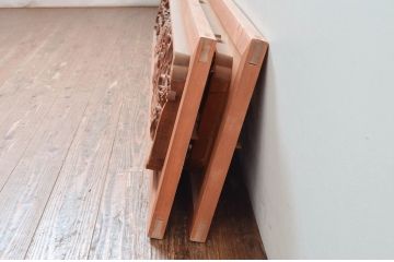 ビンテージ建具　高級品　厚手で大迫力!!　鷹(タカ)に松の図柄が目を惹かれる彫刻欄間2枚セット(明かり取り、明り取り、ヴィンテージ)(R-082582)