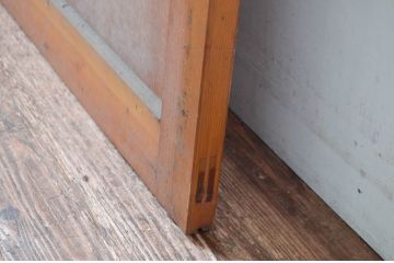 アンティーク建具　美品　懐かしい雰囲気漂うレトロな銀モールガラス引き戸1枚(ガラス戸、建具)(R-082585)