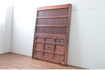 アンティーク建具　上手物!!　総欅(ケヤキ)材　凝った作りの北陸産格子蔵戸1枚(引き戸、格子戸、玄関戸)(R-082586)