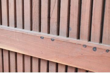 アンティーク建具　上手物!!　総欅(ケヤキ)材　凝った作りの北陸産格子蔵戸1枚(引き戸、格子戸、玄関戸)(R-082586)