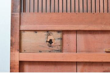 アンティーク建具　上手物!!　総欅(ケヤキ)材　凝った作りの北陸産格子蔵戸1枚(引き戸、格子戸、玄関戸)(R-082586)