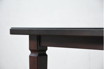 中古　超美品　元祖軽井沢彫　大坂屋家具店　随所に施された桜の彫りに目を奪われる大型ダイニングテーブル(軽井沢彫り、食卓、作業台、4人掛け、6人掛け、4人用、6人用)(定価約120万円)(R-082596)
