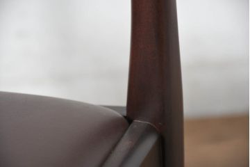 中古　超美品　元祖軽井沢彫　大坂屋家具店　繊細な桜の彫りが見事なKチェア4脚セット(軽井沢彫り、ダイニングチェア、椅子、イス、透かし彫り、バラ売り可能)(定価4脚で約100万円)(R-082597)
