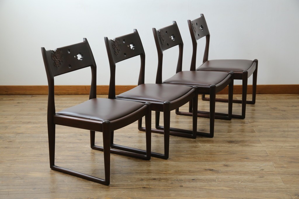 中古　超美品　元祖軽井沢彫　大坂屋家具店　繊細な桜の彫りが見事なKチェア4脚セット　定価(4脚合計)約100万円　(R-082597)