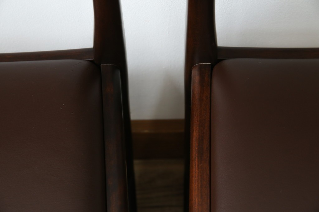 中古　超美品　元祖軽井沢彫　大坂屋家具店　繊細な桜の彫りが見事なKチェア4脚セット　定価(4脚合計)約100万円　(R-082597)