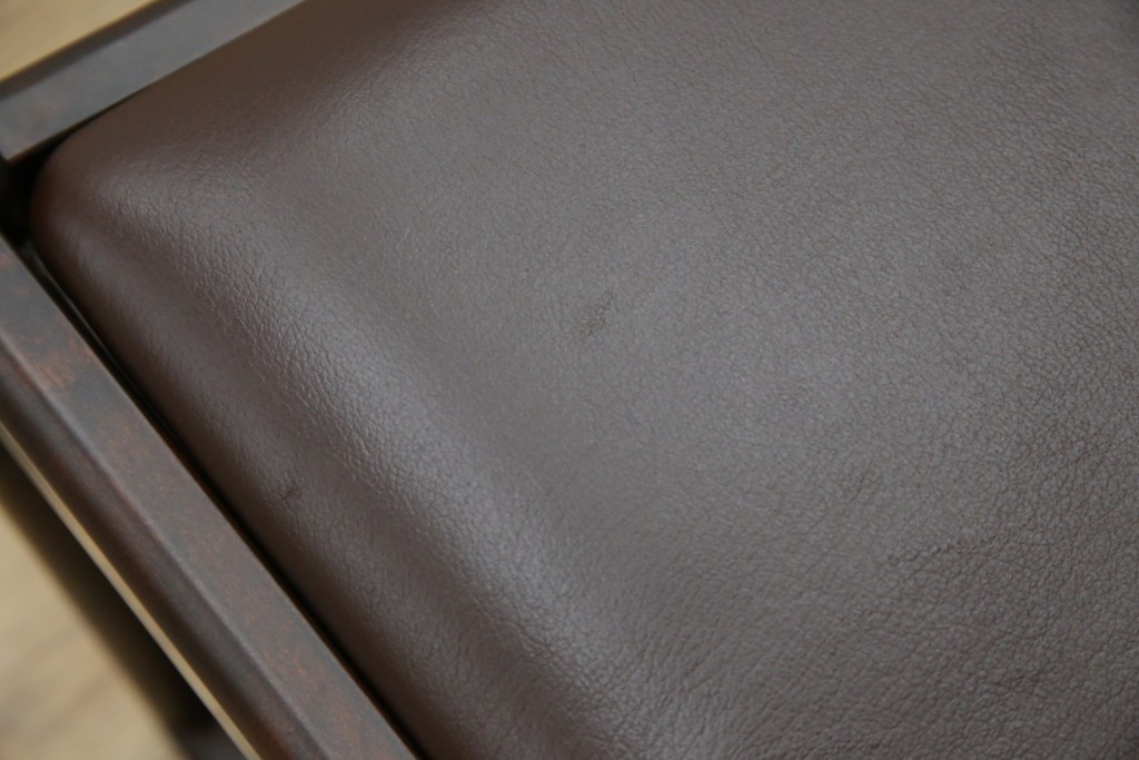 中古　超美品　元祖軽井沢彫　大坂屋家具店　繊細な桜の彫りが見事なKチェア4脚セット　定価(4脚合計)約100万円　(R-082597)