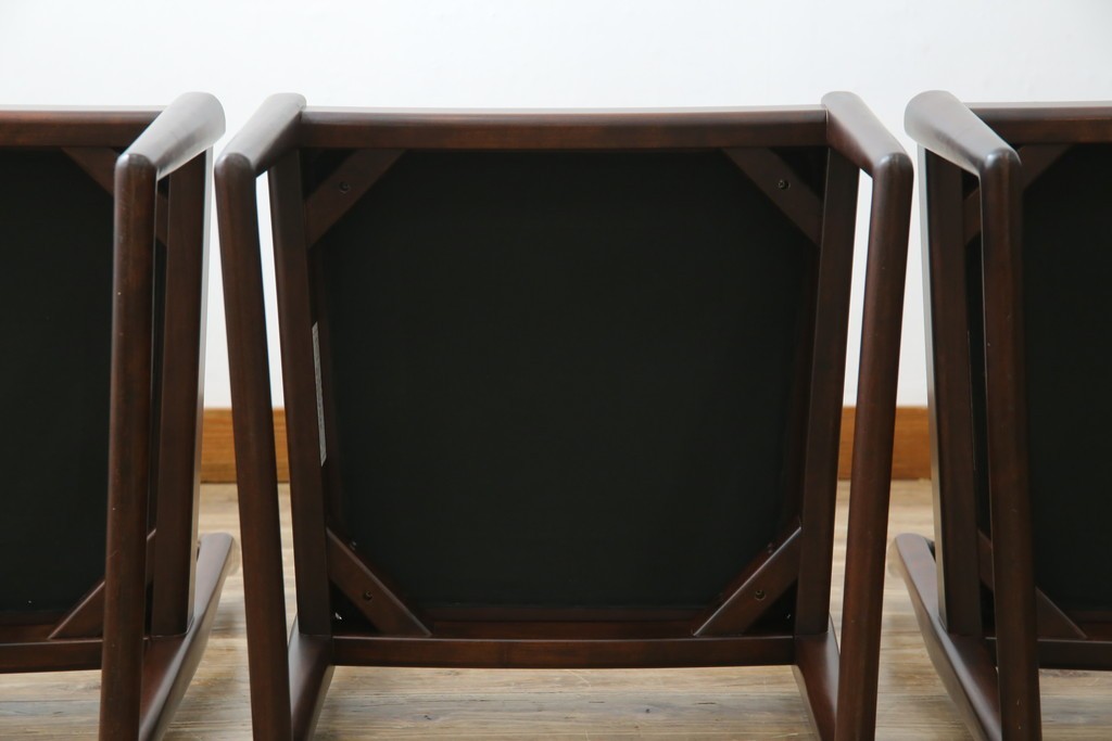 中古　超美品　元祖軽井沢彫　大坂屋家具店　繊細な桜の彫りが見事なKチェア4脚セット　定価(4脚合計)約100万円　(R-082597)