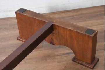 中古　美品　極厚天板　栓材　一枚板　側面玉杢材　美しい杢目が魅力の座卓(ローテーブル、センターテーブル、リビングテーブル)(R-082600)