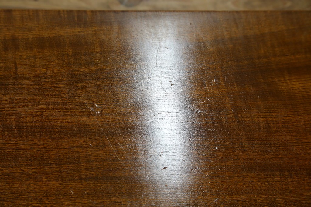 中古　美品　極厚天板　栓材　一枚板　側面玉杢材　深みのある杢目と艶やかな質感が美しいテーブルトップ　(R-082601)