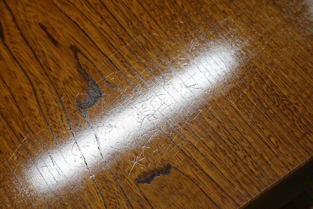 中古　美品　極厚天板　栓材　一枚板　側面玉杢材　深みのある杢目と艶やかな質感が美しいテーブルトップ　(R-082601)